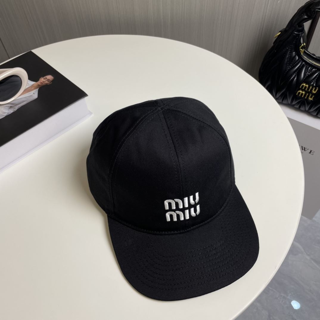 Miu Miu Caps